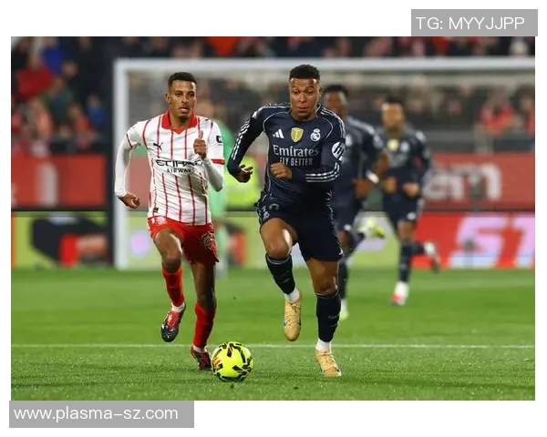 皇马以3-0大胜对手西甲积分榜紧追领头羊争冠形势愈发激烈